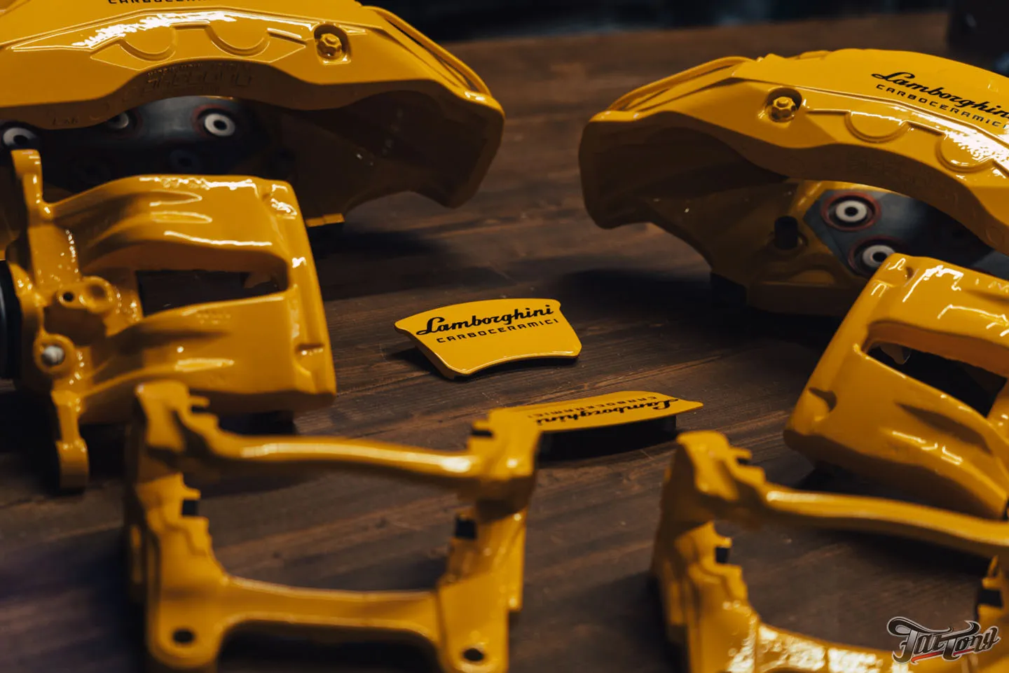 Окрасили суппорта для Lamborghini Urus